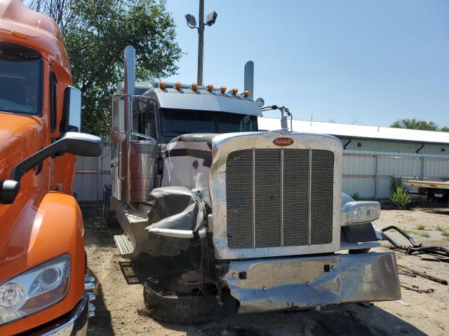  Salvage Peterbilt 389