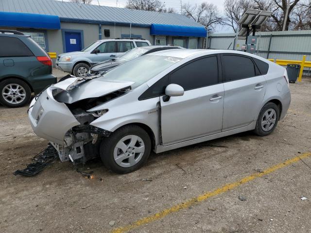  Salvage Toyota Prius