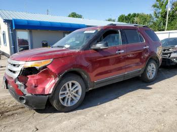 Salvage Ford Explorer