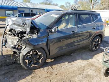  Salvage Kia Seltos