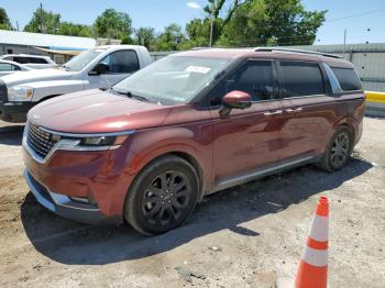  Salvage Kia Carnival