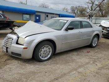  Salvage Chrysler 300