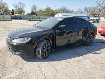  Salvage Chrysler 200
