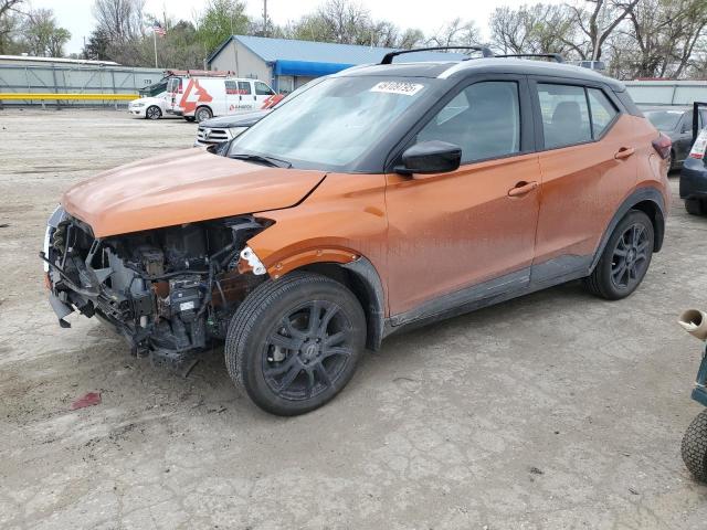 Salvage Nissan Kicks