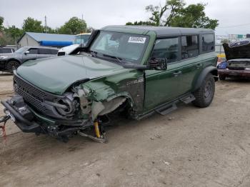  Salvage Ford Bronco