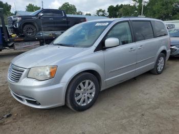 Salvage Chrysler Minivan
