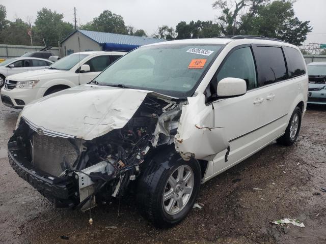  Salvage Chrysler Minivan