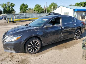  Salvage Nissan Altima
