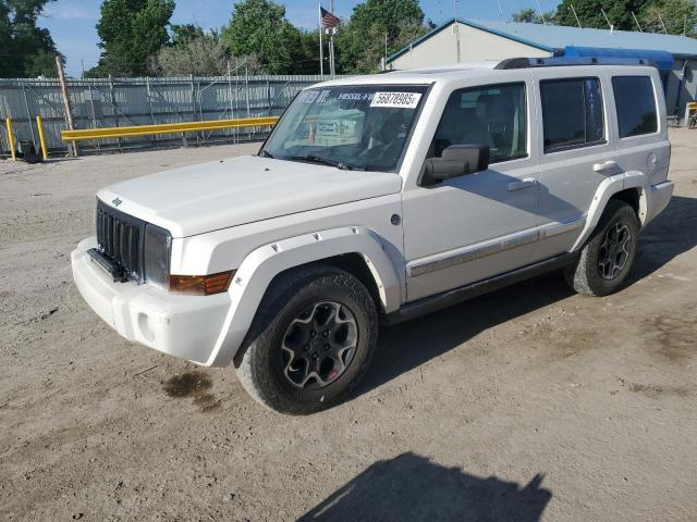  Salvage Jeep Commander