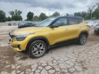  Salvage Kia Seltos