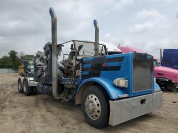  Salvage Peterbilt 379