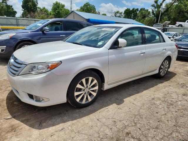  Salvage Toyota Avalon