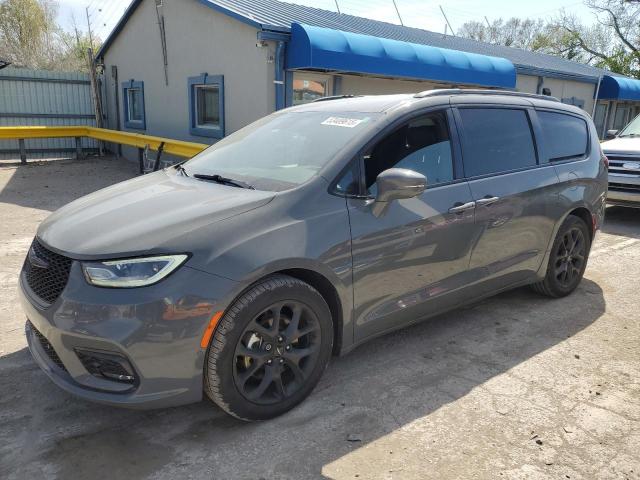  Salvage Chrysler Pacifica