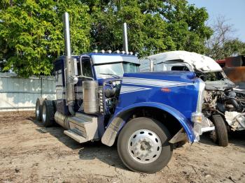  Salvage Peterbilt 389