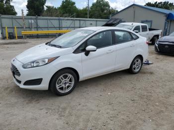  Salvage Ford Fiesta