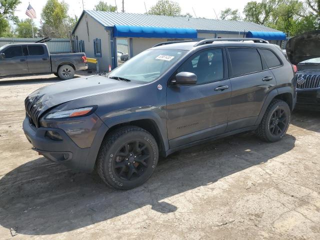  Salvage Jeep Cherokee