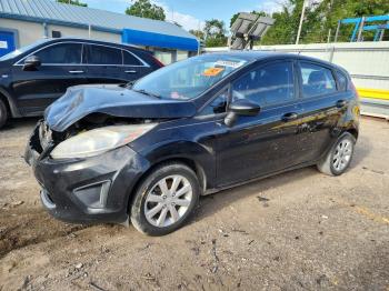  Salvage Ford Fiesta