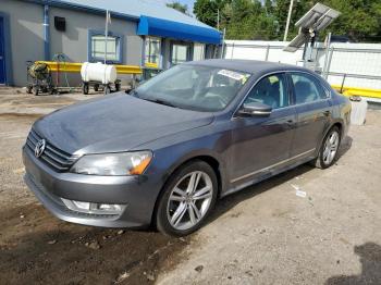  Salvage Volkswagen Passat