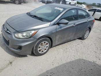  Salvage Hyundai ACCENT