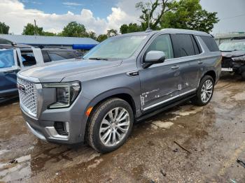  Salvage GMC Yukon