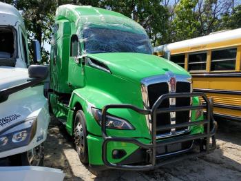  Salvage Kenworth Constructi