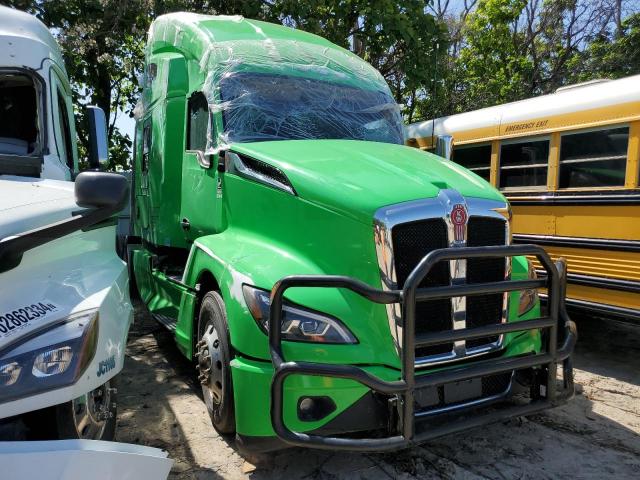  Salvage Kenworth Constructi
