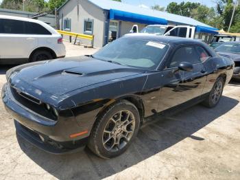  Salvage Dodge Challenger