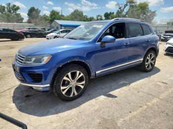  Salvage Volkswagen Touareg