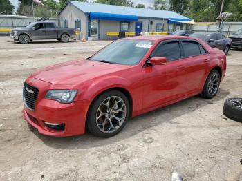  Salvage Chrysler 300