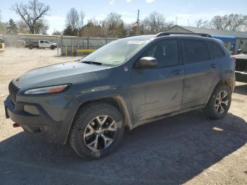  Salvage Jeep Cherokee