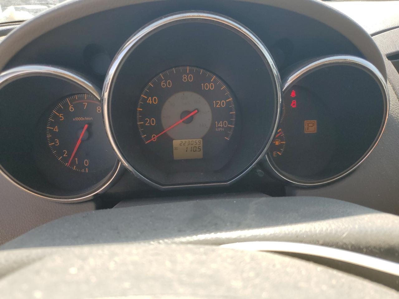 Nissan Altima S Image 2