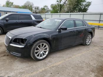  Salvage Chrysler 300