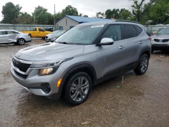  Salvage Kia Seltos
