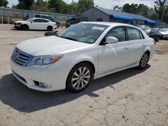 Salvage Toyota Avalon