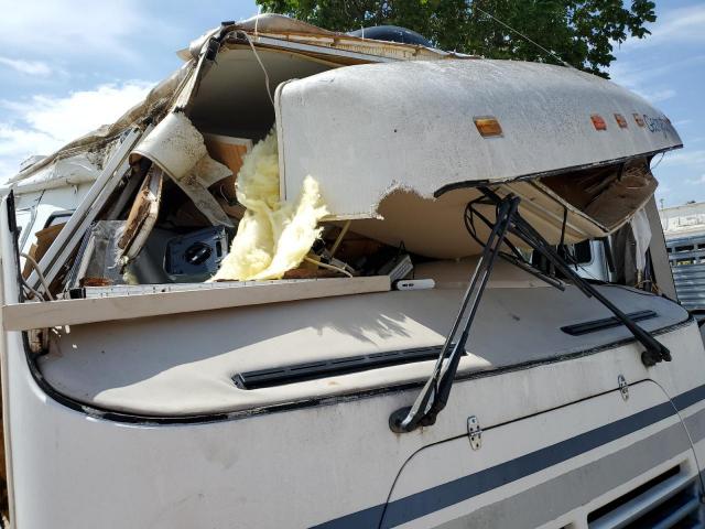  Salvage Workhorse Custom Cha Motorhome