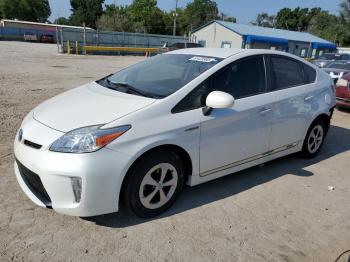  Salvage Toyota Prius