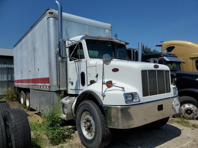  Salvage Peterbilt 330