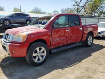  Salvage Nissan Titan