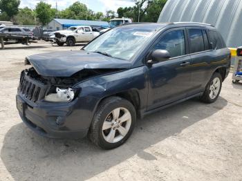 Salvage Jeep Compass