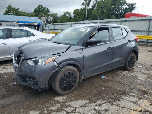  Salvage Nissan Kicks