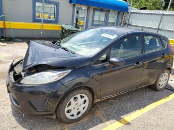  Salvage Ford Fiesta