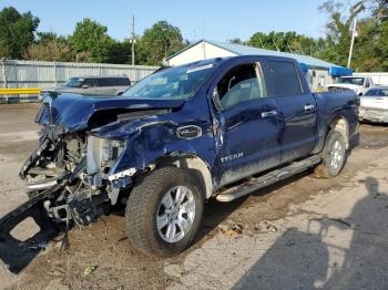  Salvage Nissan Titan