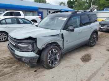  Salvage Ford Bronco