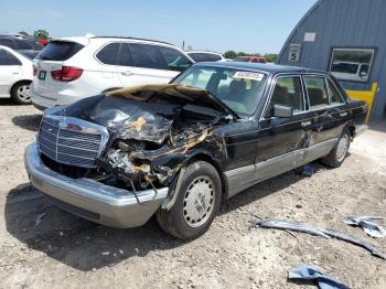  Salvage Mercedes-Benz 560-Class