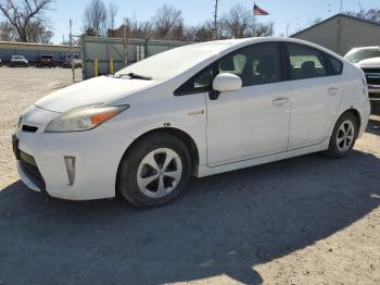  Salvage Toyota Prius