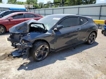  Salvage Hyundai VELOSTER