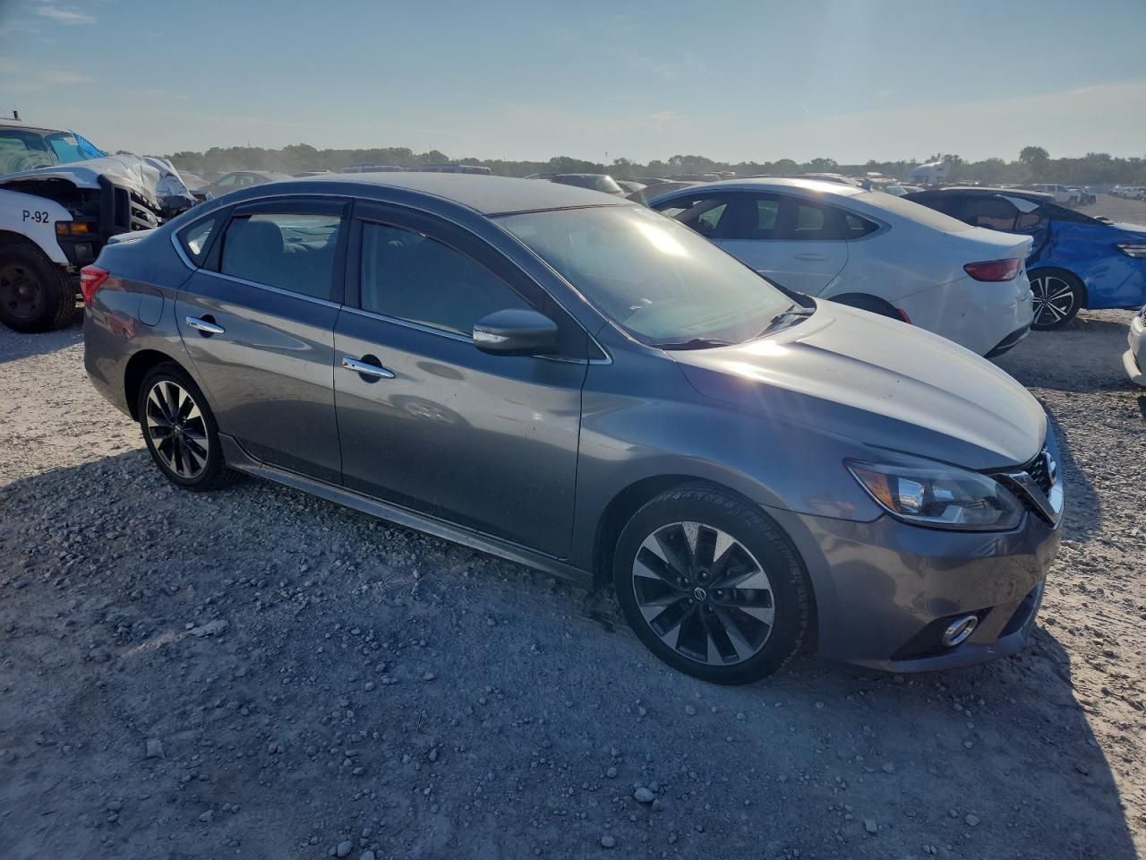 Nissan Sentra S Image 9