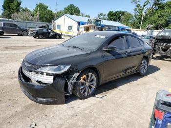  Salvage Chrysler 200