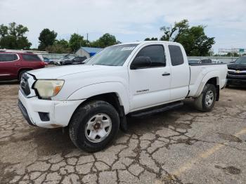  Salvage Toyota Tacoma