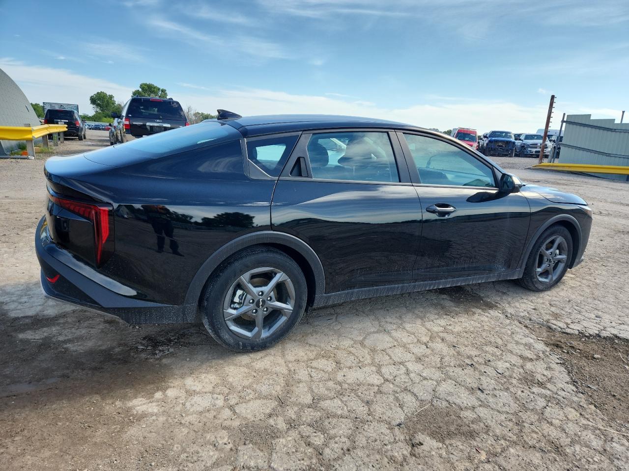 Kia K4 Lx Lx Image 7